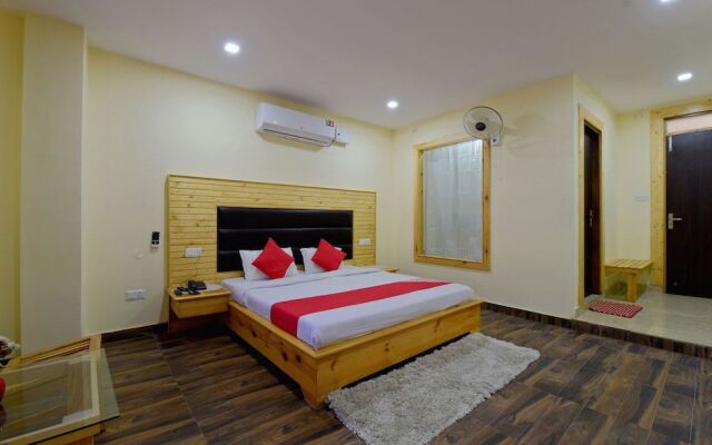 OYO 35923 Impression Inn