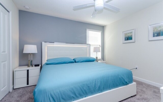 9-Bedroom Villa in Davenport 9036HS