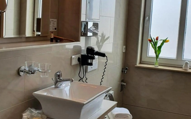 Hotel Atlas Halle
