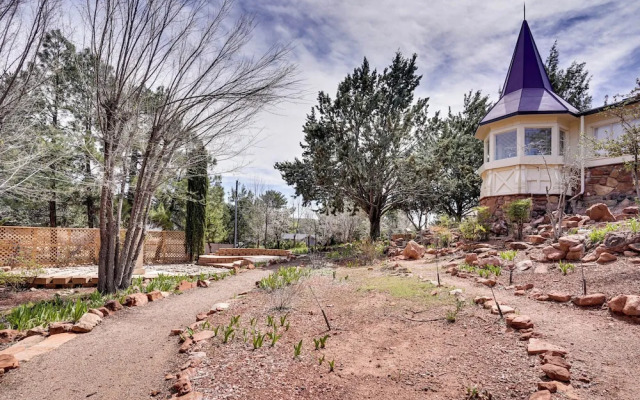 Meditation Garden & Patio: Serene Sedona Gem