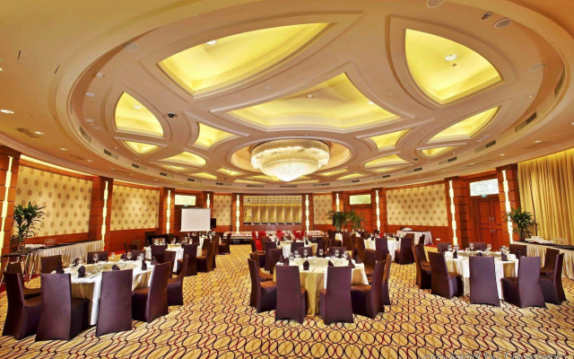 Crowne Plaza Chongqing Riverside
