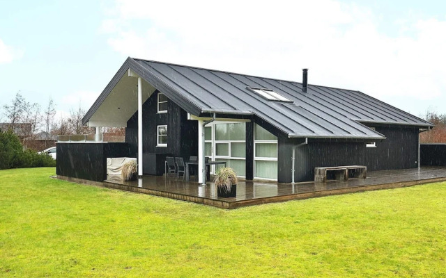 8 Person Holiday Home in Brovst-by Traum