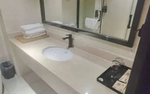 Yisu Hotel (Cixi Kandun Branch)