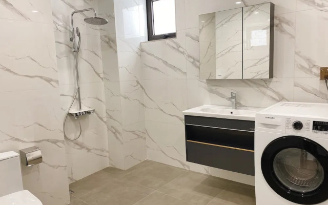 PH Hotel & Apartment