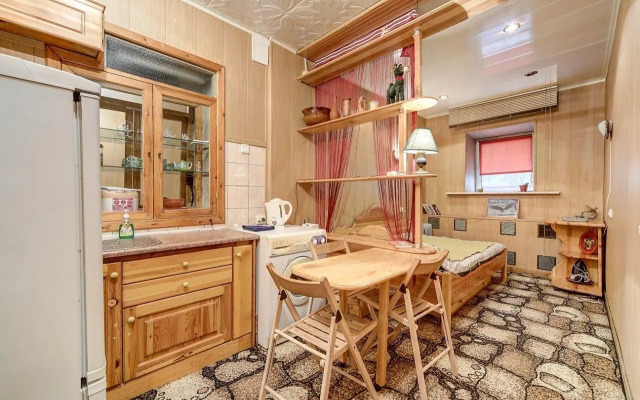 на Волынском 4