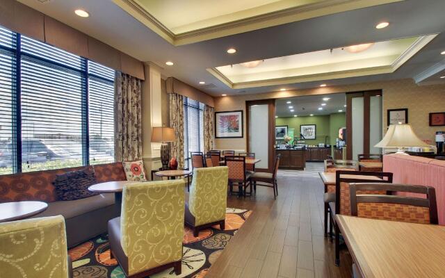Hampton Inn Warner Robins