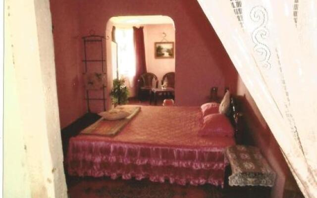 Cool Spring Rest Guesthouse