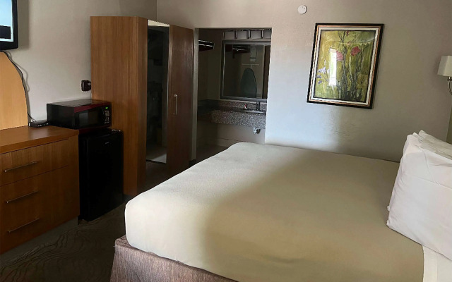 Baymont by Wyndham Odessa University Area