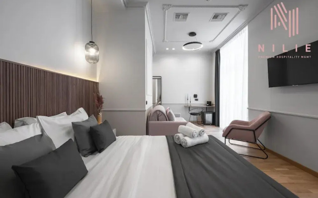 Esther Suites, Nilie Hospitality MGMT