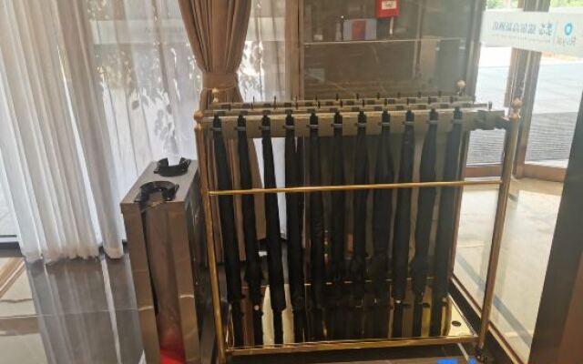 Rongchang Riel High-tech Hotel