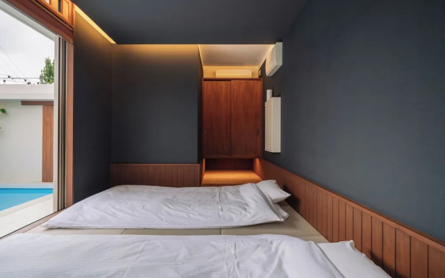 Reflexion Villas GLANZ