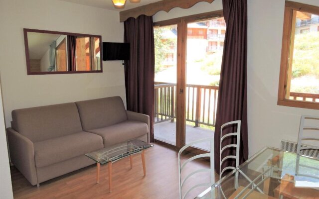 Le Hameau SPA & PISCINE appartement 2 pieces 6pers by Alpvision Residences