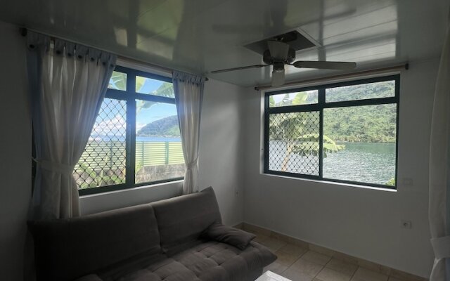 Tiare - Faaroa Bay Villa