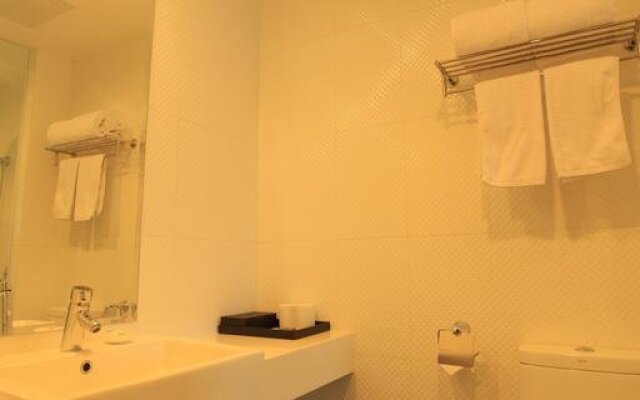 JI Hotel Beijing Xueyuan Bridge