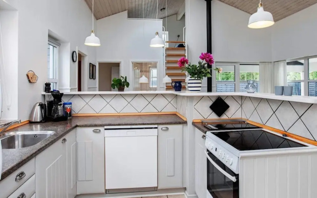 12 Person Holiday Home in Vaeggerlose-by Traum