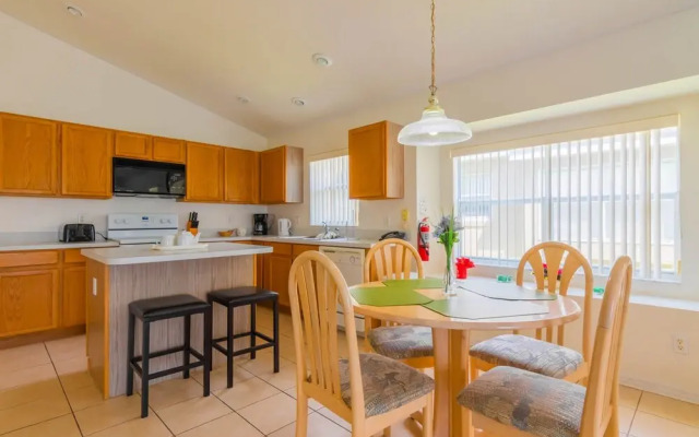 The Palms at Lake Davenport 647