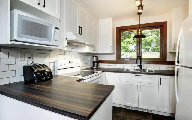 Chalets Alpins - 44 Chemin des Skieurs (Unité B)