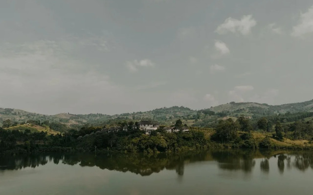 Tabebuia Spa & Safari Resort