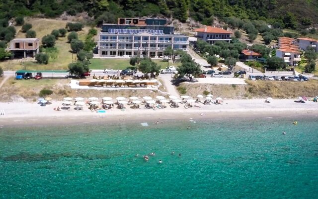 Crown Hotel