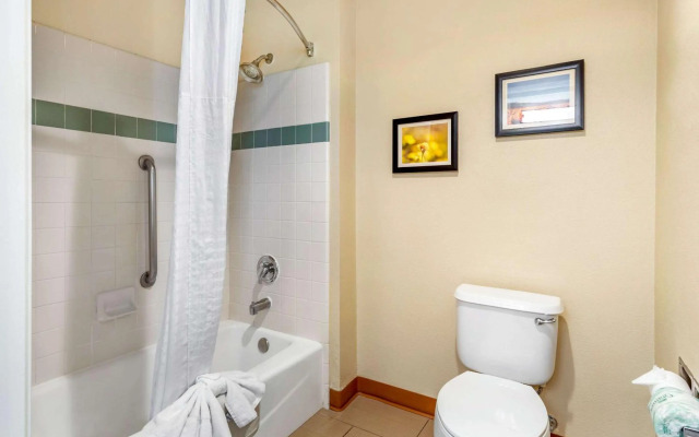 Comfort Inn & Suites Lancaster Antelope Valley