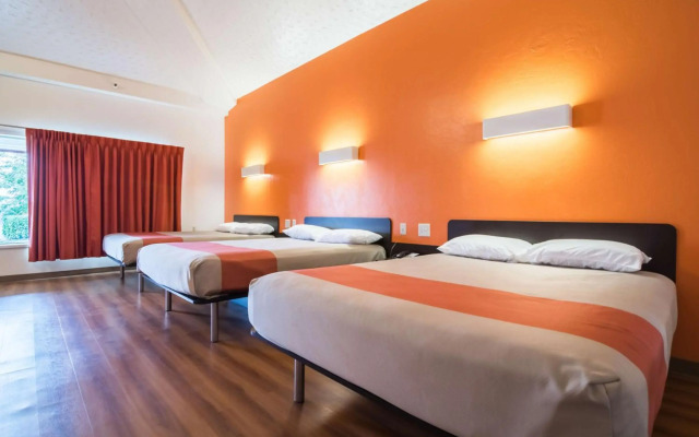 Motel 6 Globe, AZ