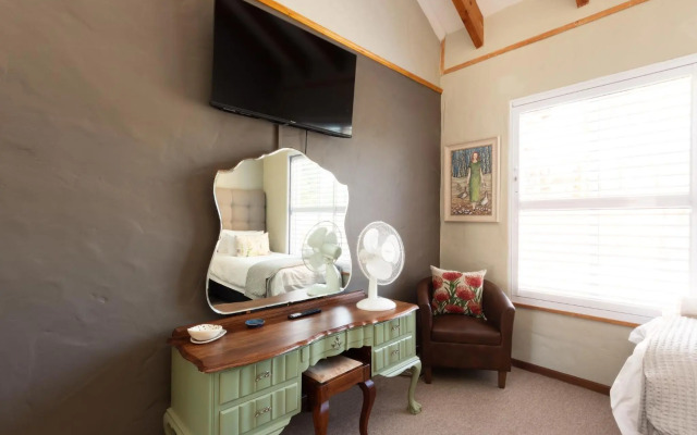 Owls Nest Self Catering