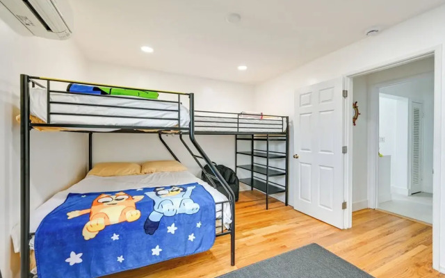 Steps to Beach: 'house Kitsune' in Oceanside