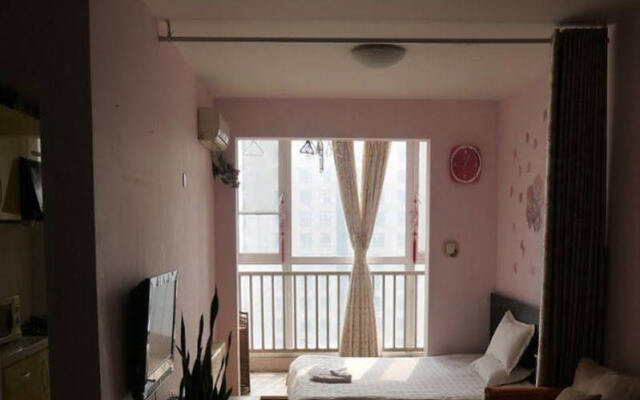 Zhengrong Nest Apartment