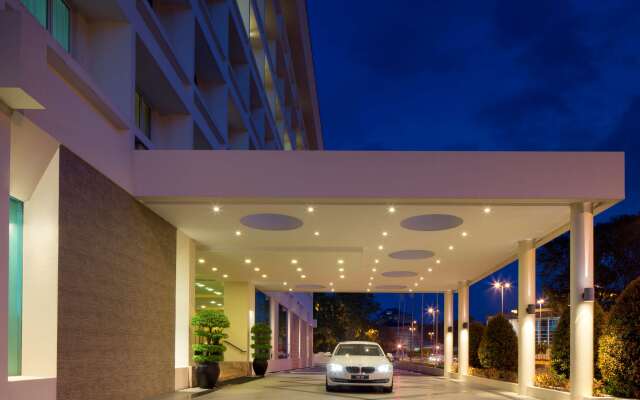 Radisson Hotel Brunei Darussalam