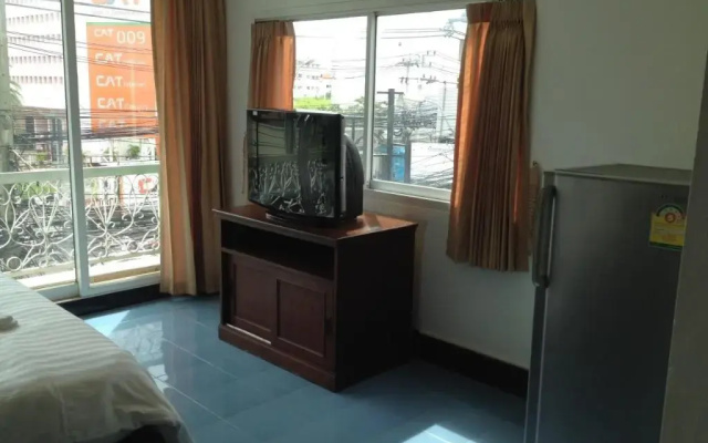 Greenvale Serviced Apartment
