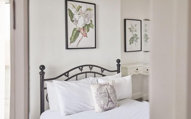 Regency Mansions Apartment