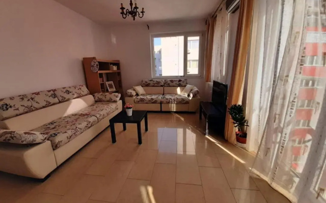 ARAD Chic Apartament UTA