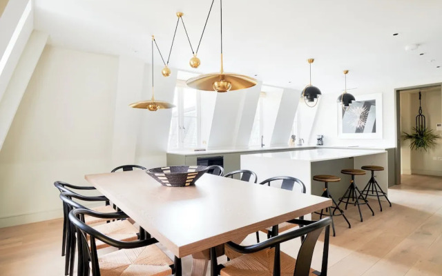 Beautiful Westminster Suites by Sonder
