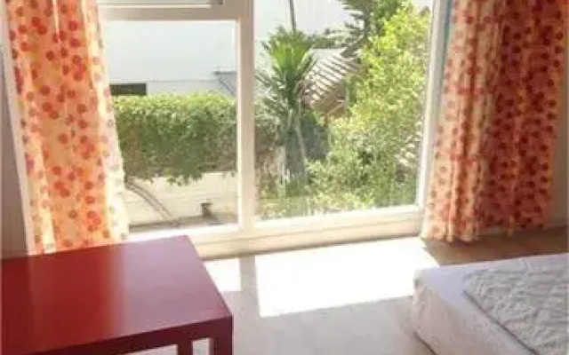Xiamen 84HOW Hostel
