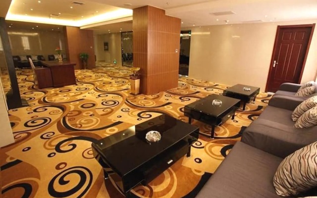 New Beacon Xu Dong International Hotel