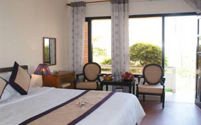 Làng Cò Resort