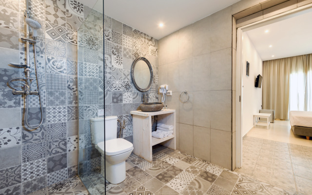 Anamar Santorini