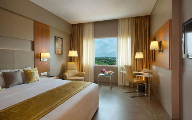 Royal Orchid Central, Vadodara