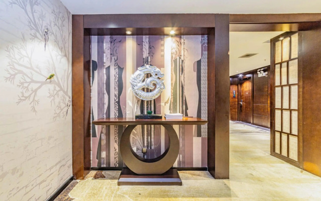 He Lin Business Hotel (Shanghai Danning Music Square)