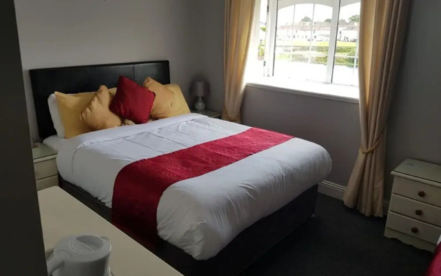 The River's Edge Guest House