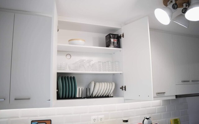2 Bedroom Apartment Lambisea