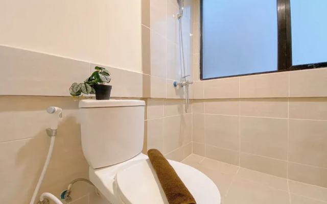 Minimalist And Tranquil 2Br Meikarta Apartment