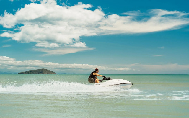 Zendaya Resort Beach Sport & Spa