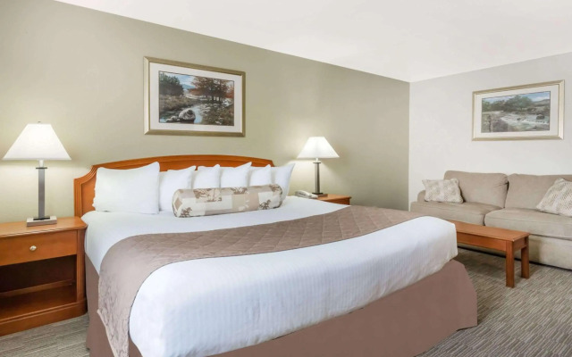 Ramada by Wyndham Ely