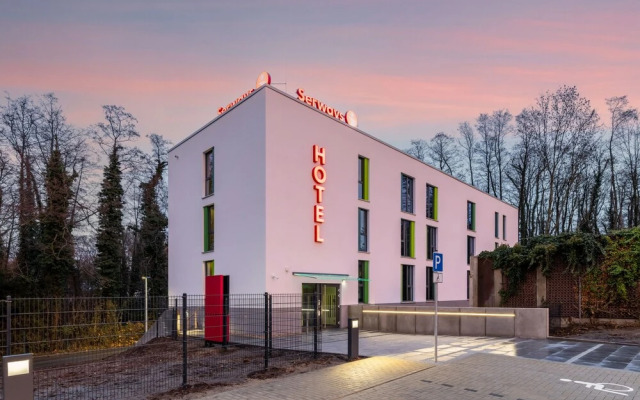 Serways Hotel Hösel