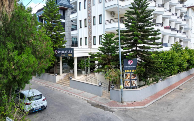 Kandelor Hotel