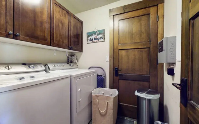 Woodwinds #1303 4 Bedroom Condo by RedAwning