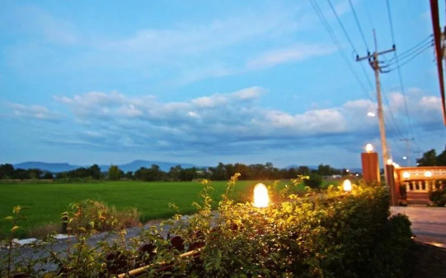 Rojanavee Resort