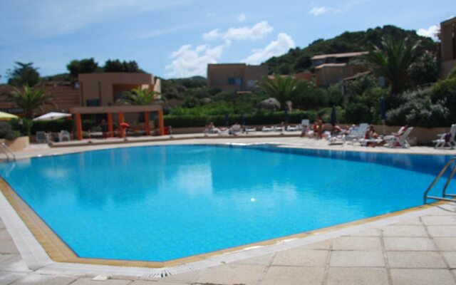 Costa Paradiso Resort