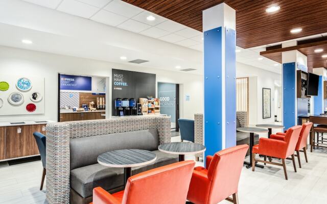 Holiday Inn Express & Suites Niceville - Eglin Area